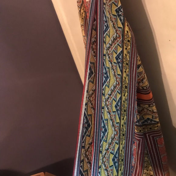 Patterned V-Neck Swing Dress - Picture 3 of 6